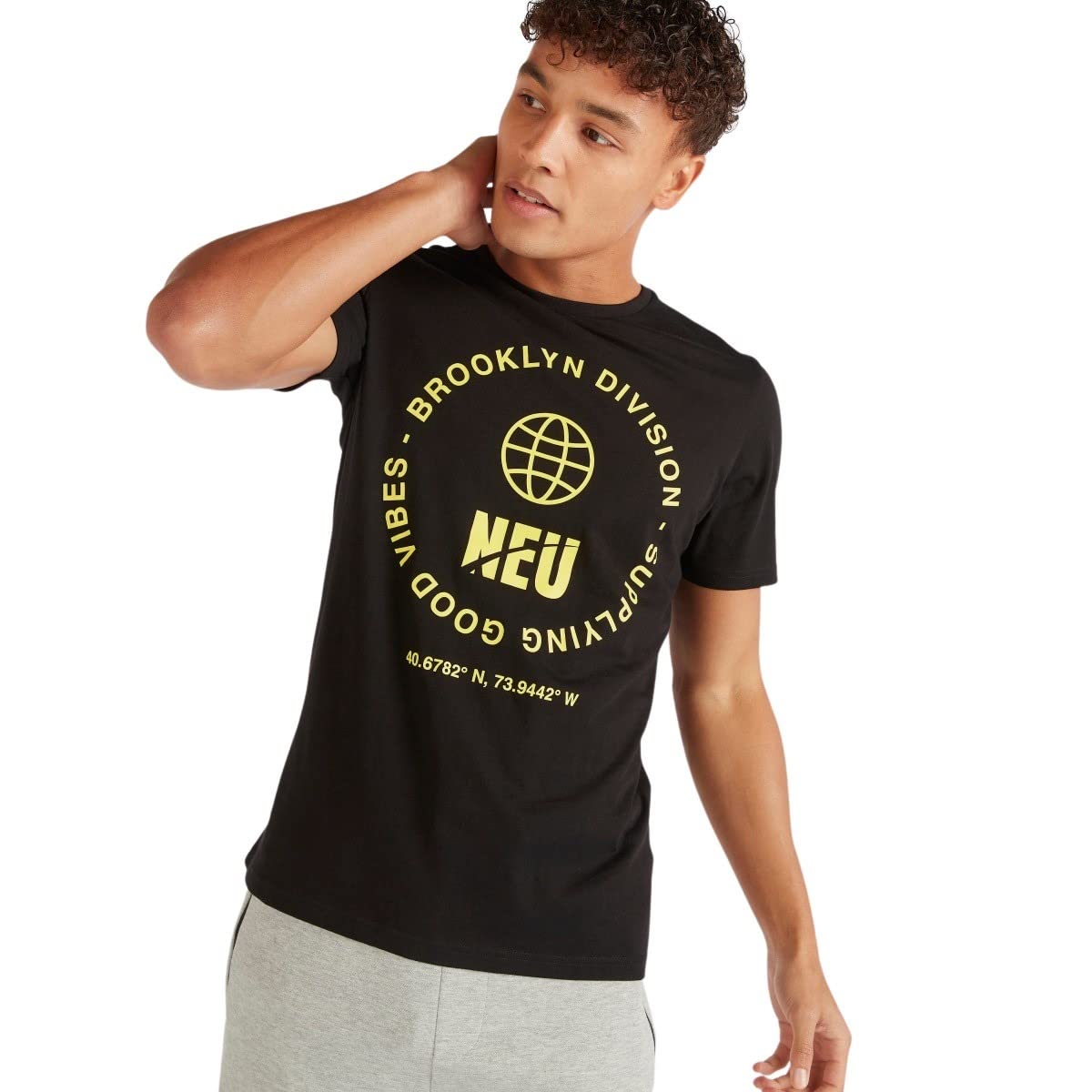 Splash T-Shirt For Men - Soft And Comfortable Fabric For all-Day Wear