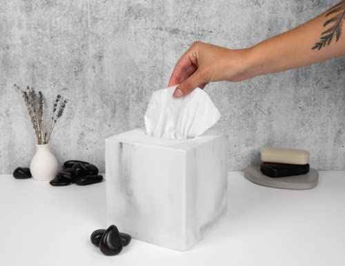 Essentra Home White Square Tissue Box Cover – Elegant Vanity & Bathroom Organizer