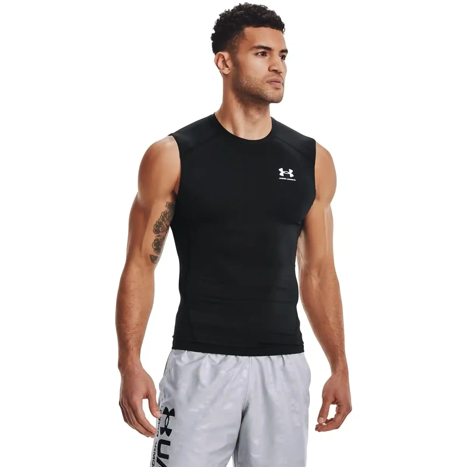 Under Armour Men’s Sleeveless T-Shirt – Gym Training Tank Top (Black)