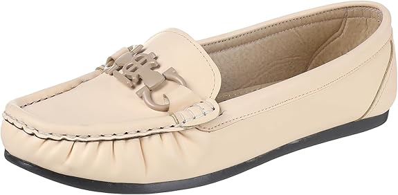 Madyos Women’s Shoes – Comfort and Everyday Elegance