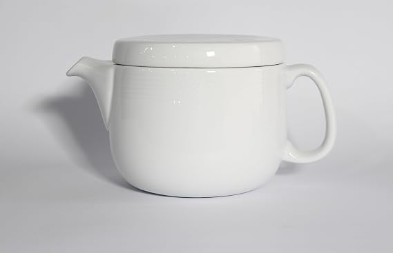 Royal Porcelain Tea Pot – 0.80 L