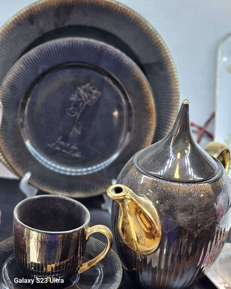 Kurai Tea Set Lightweight Easy to Handle and Serve